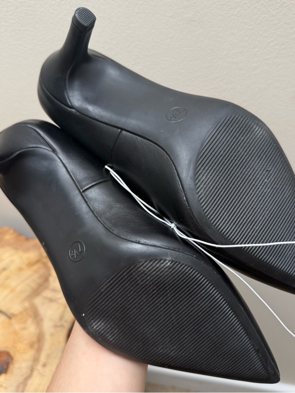 a new day Black Pointed Toe Memory Foam Pumps - Picture 6 of 6